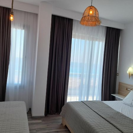 הימארה Anxhelos Hotel מראה חיצוני תמונה