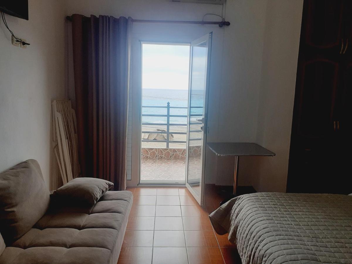 הימארה Anxhelos Hotel מראה חיצוני תמונה