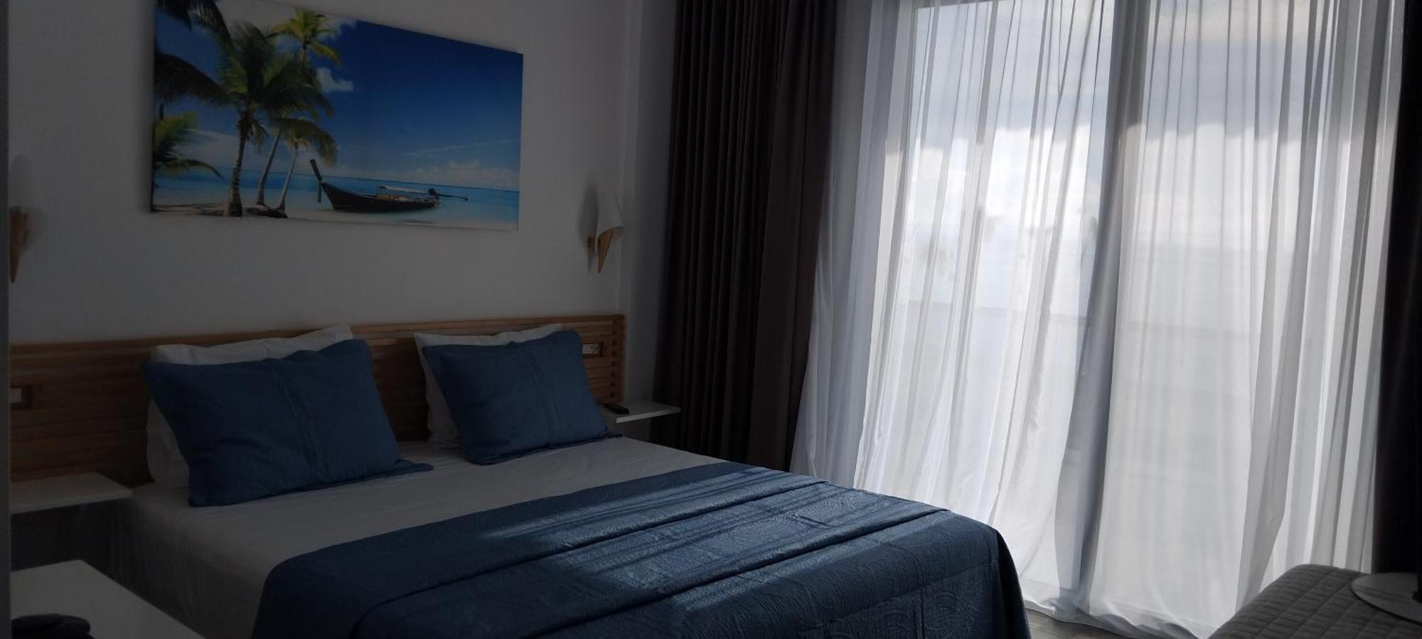 הימארה Anxhelos Hotel מראה חיצוני תמונה