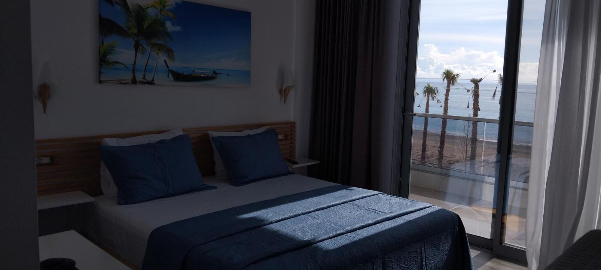 הימארה Anxhelos Hotel מראה חיצוני תמונה